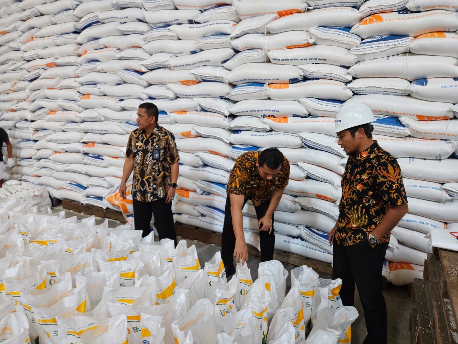 PENGAWASAN KUANTITAS DAN KUALITAS BANTUAN PANGAN BERAS BAPANAS